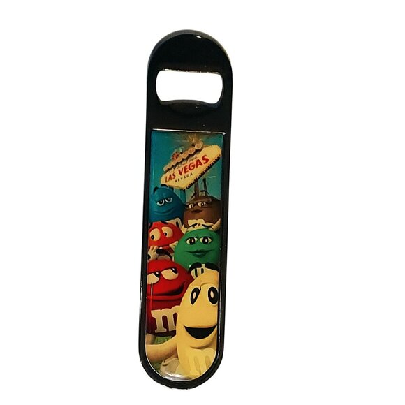 Mars M&Ms Las Vegas Bottle Opener Fridge Magnet Souvenir - Picture 1 of 3